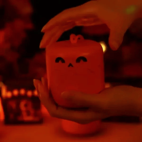 🎃 JEREMYTIS™ Spooky Glow Pumpkin Lantern – Collapsible, Rechargeable Jack-O’-Lantern for Halloween Fun! 🔋🌙